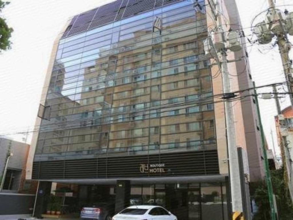 Reve Business Hotel Jeju Eksteriør billede