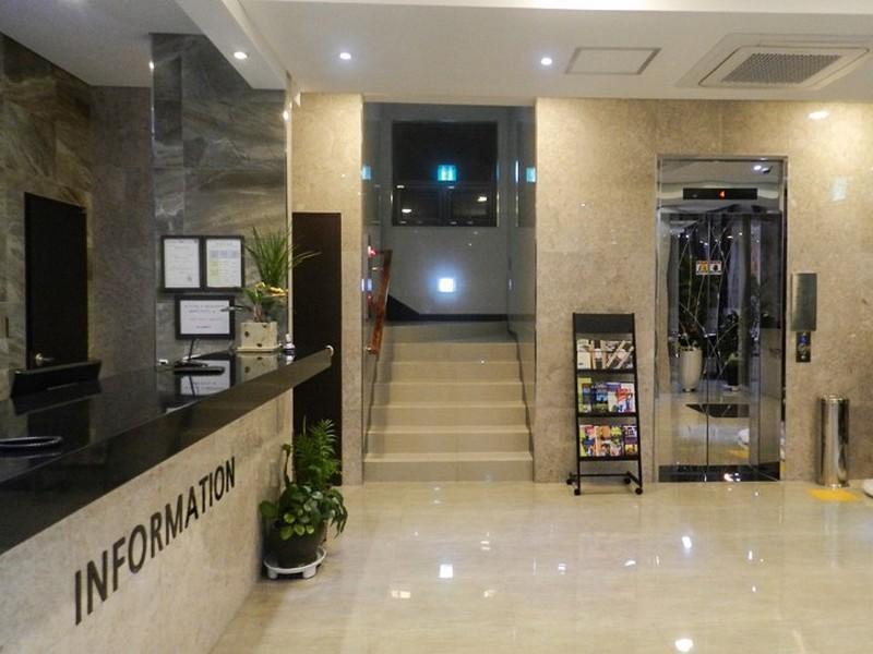 Reve Business Hotel Jeju Eksteriør billede