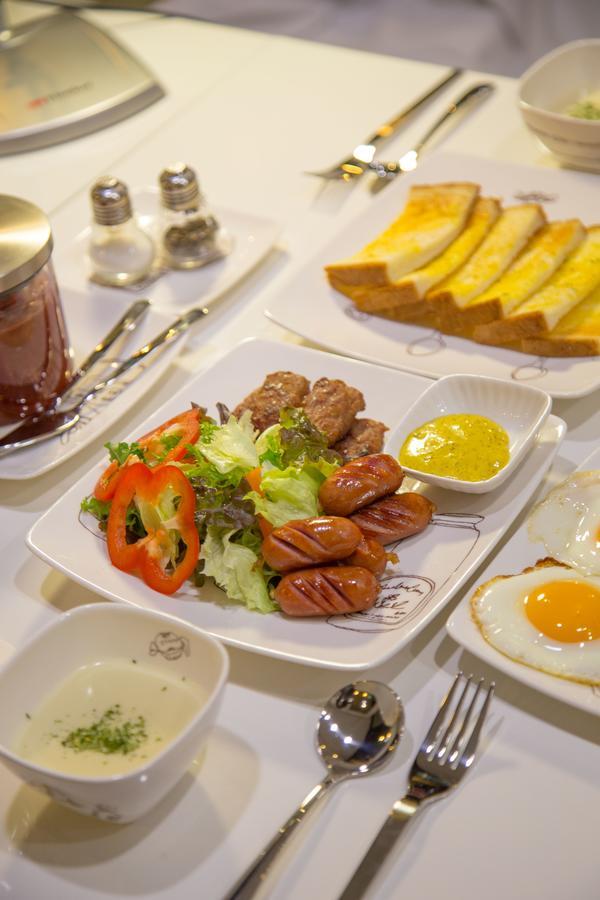 Reve Business Hotel Jeju Eksteriør billede