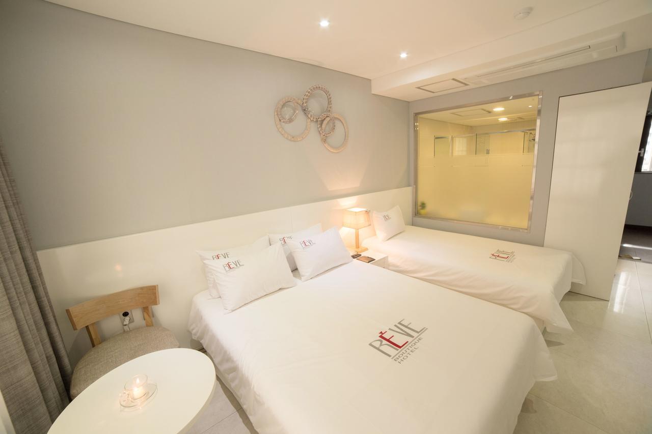 Reve Business Hotel Jeju Eksteriør billede