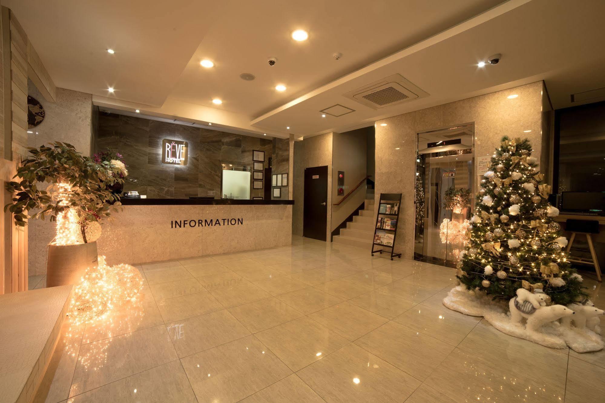 Reve Business Hotel Jeju Eksteriør billede